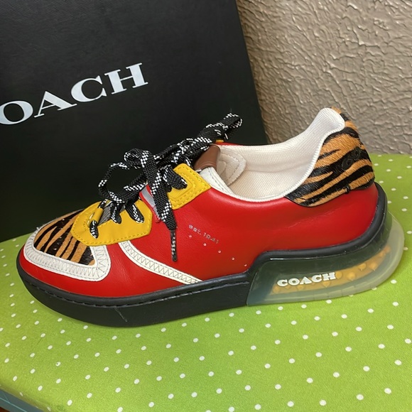 Custom made Coach tennis shoes - Picture 3 of 9